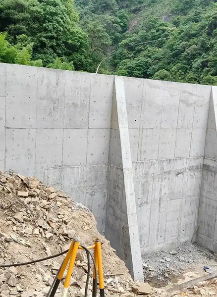 德州宁津县重力式挡土墙